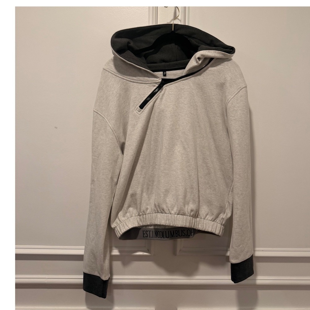 P'tula Women's XL Gray/Black Quarter Zip Hoodie - Est. in Columbus, Ohio '16
